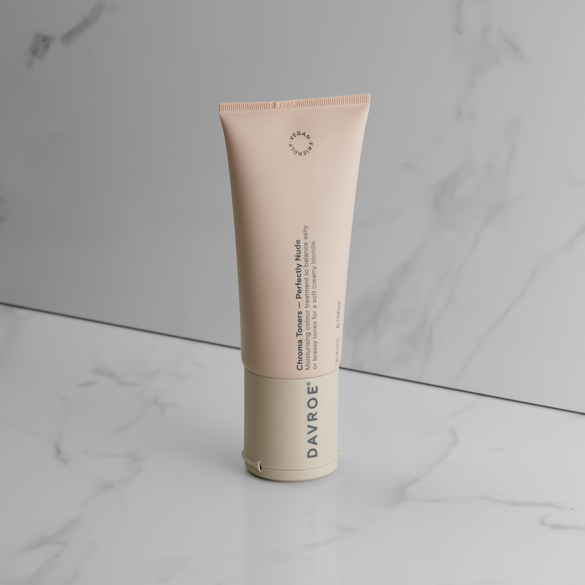 Davroe Chroma perfectly nude