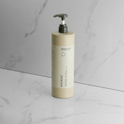 L'après-shampooing anti-pelliculaire DAVROE est le summum pour des cheveux et un cuir chevelu sains 1L