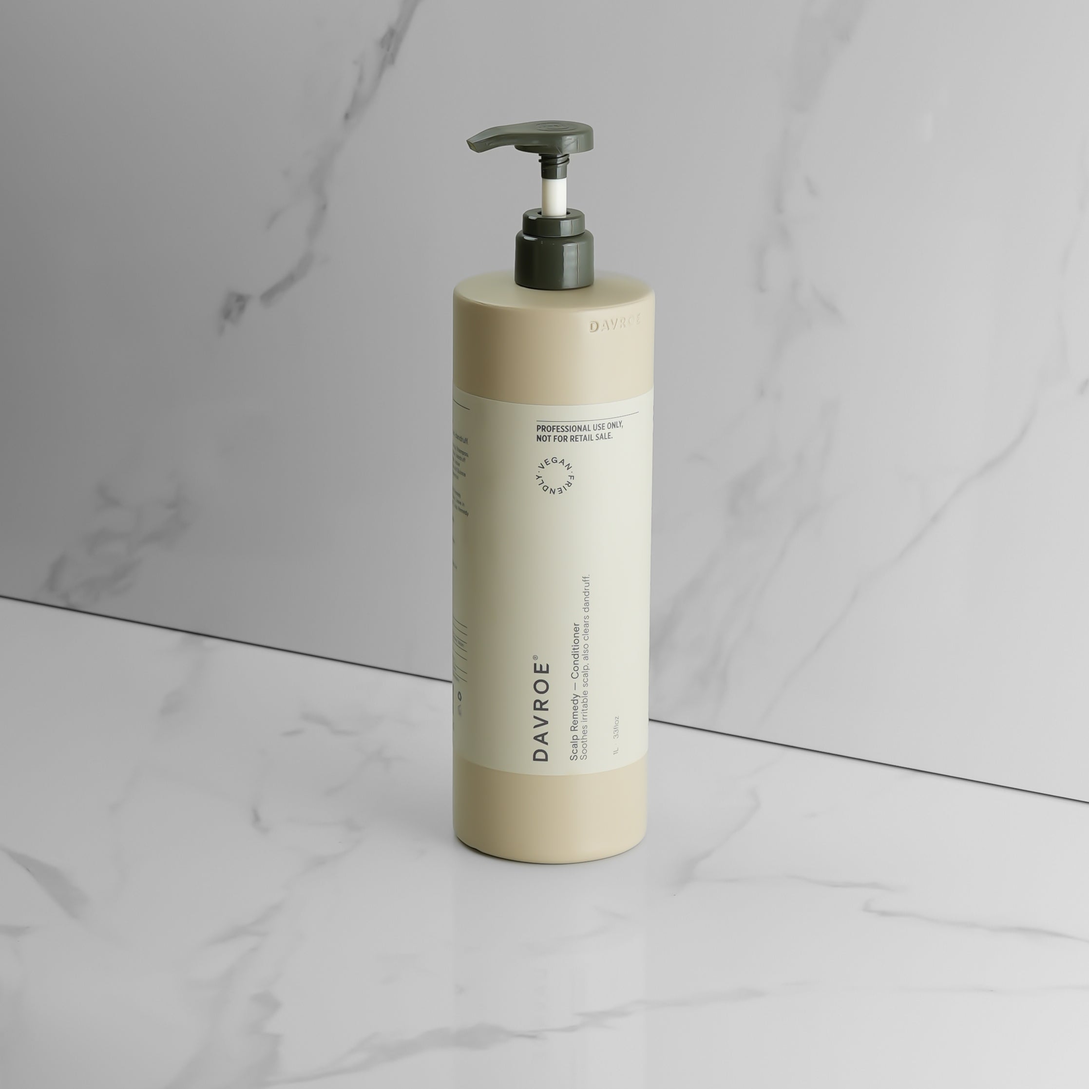 L'après-shampooing anti-pelliculaire DAVROE est le summum pour des cheveux et un cuir chevelu sains 1L